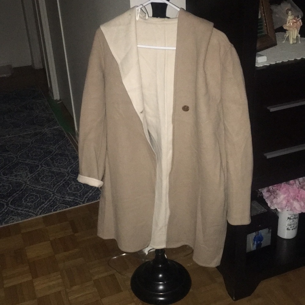 Hooded jacket